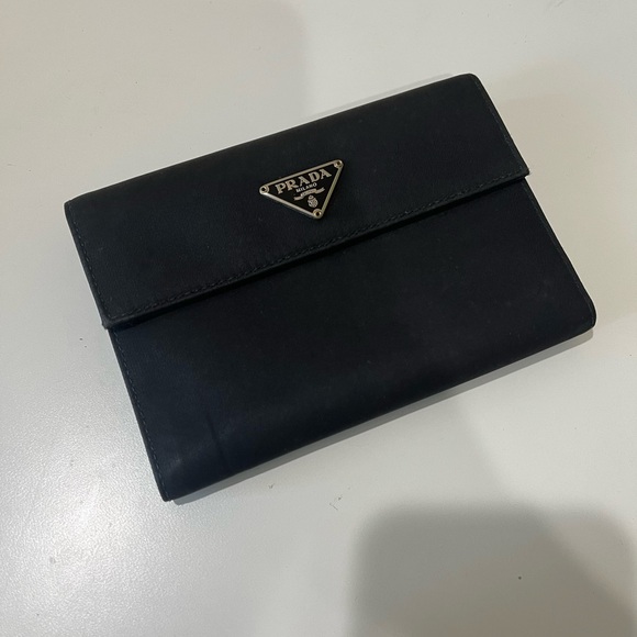 PRADA TESSUTO BLACK NYLON WALLET - Picture 15 of 15